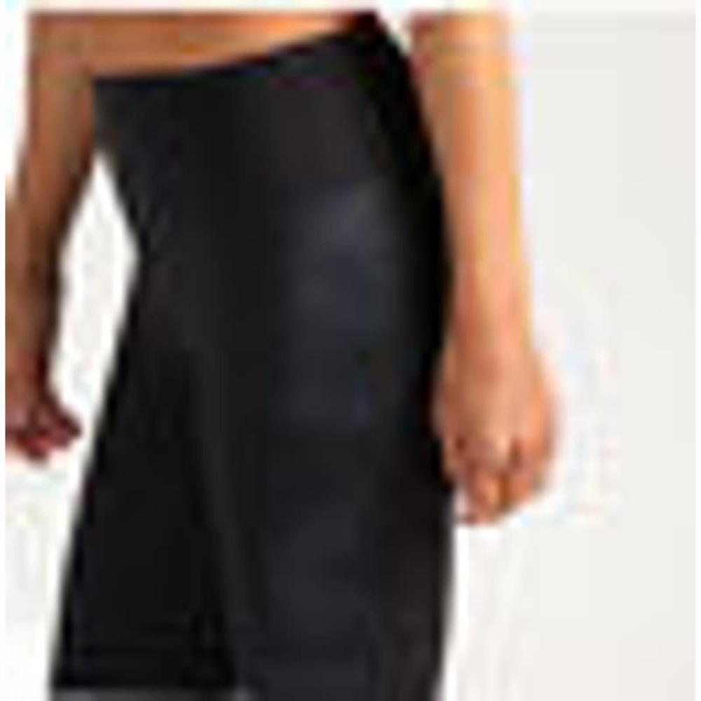 Vuori Asymmetric Block Leggings Black Camo Contrast XLarge - Picture 2 of 12